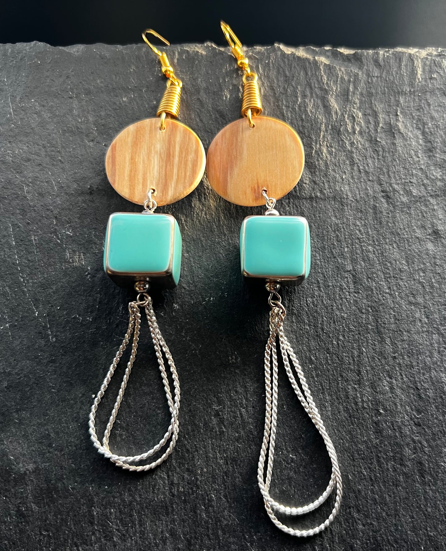 Idai Earrings