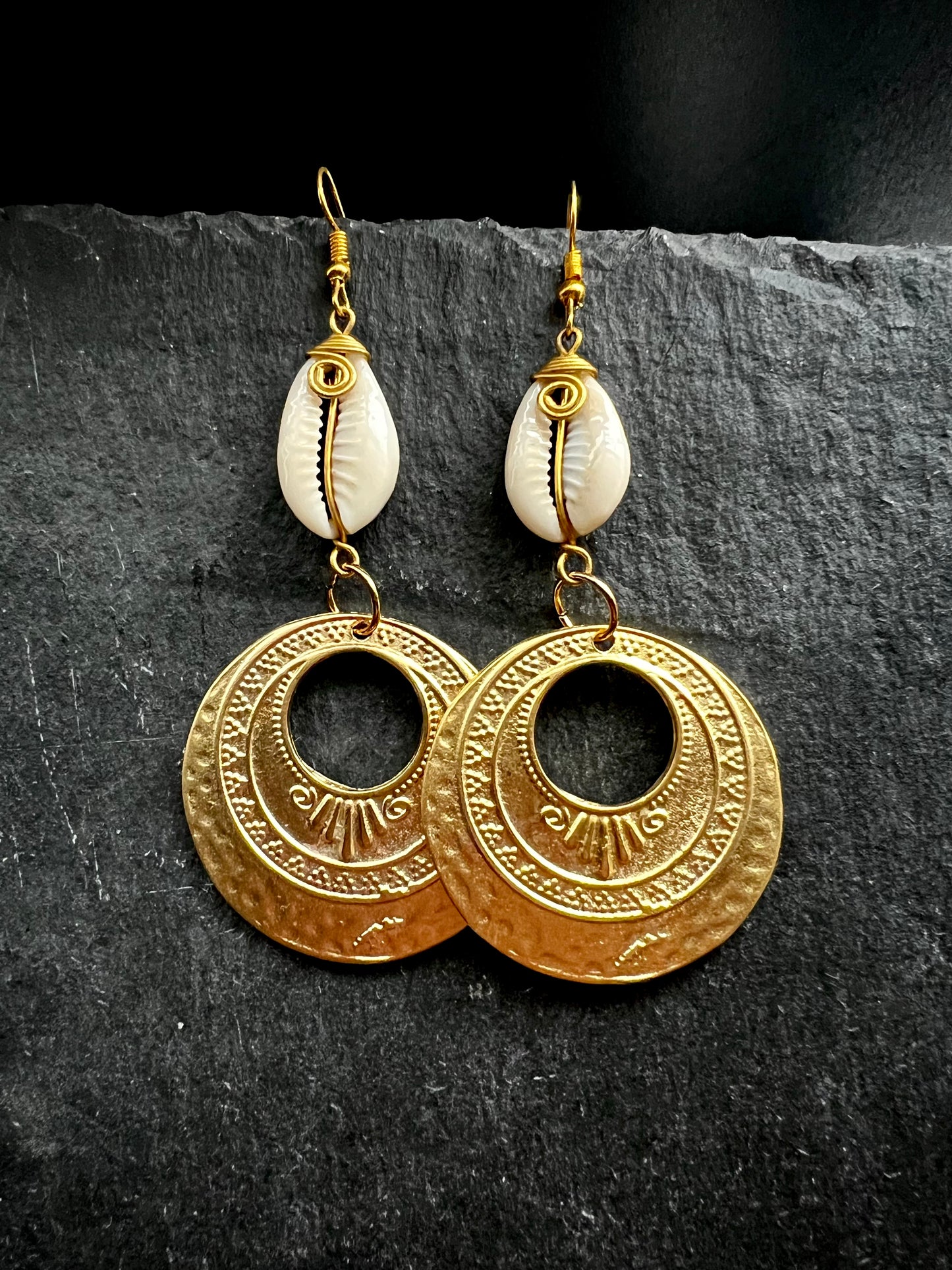 Kuda Cowrie Earrings