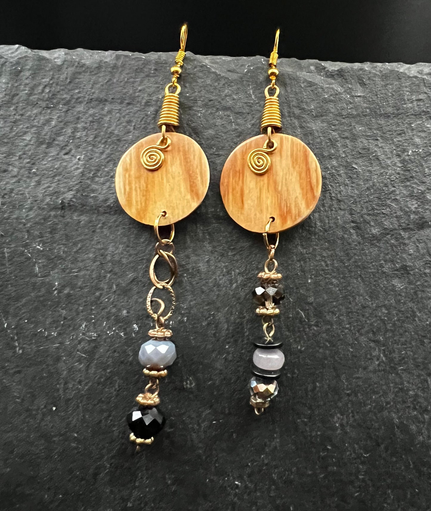 Munesu Earrings