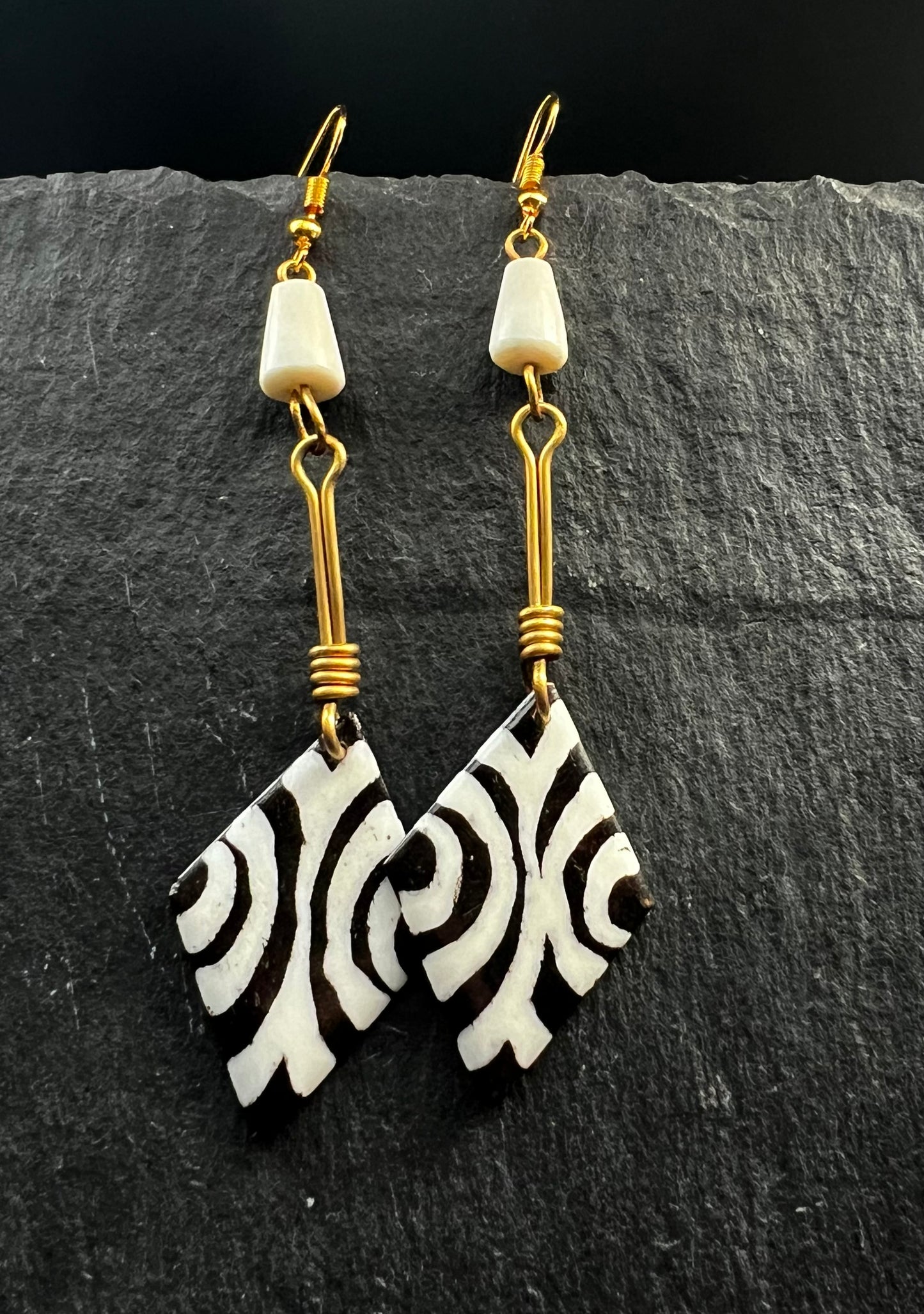 Tembo Earrings